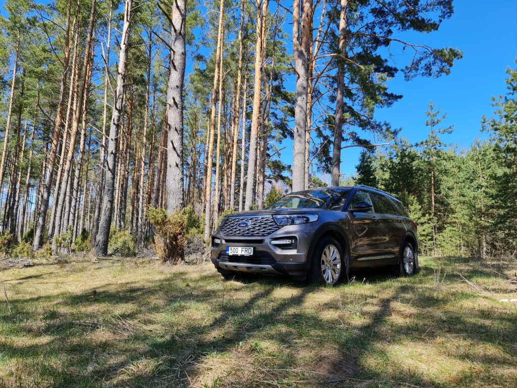 Ford Explorer