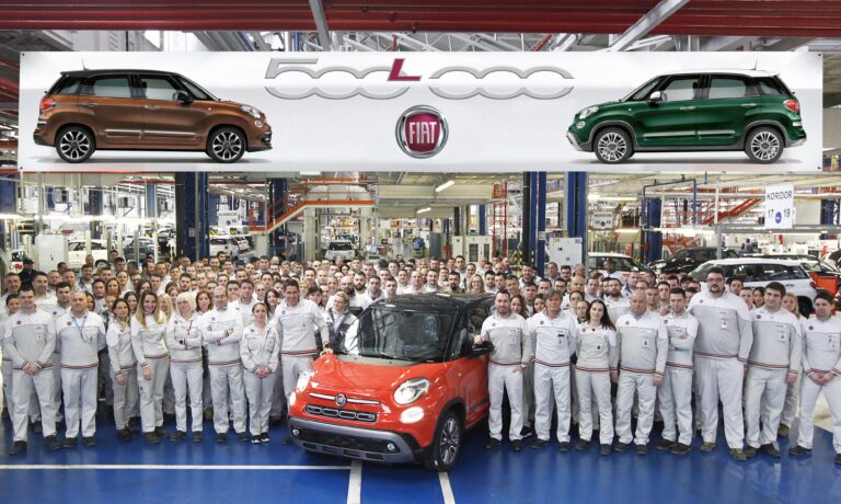 Fiat 500L Serbia