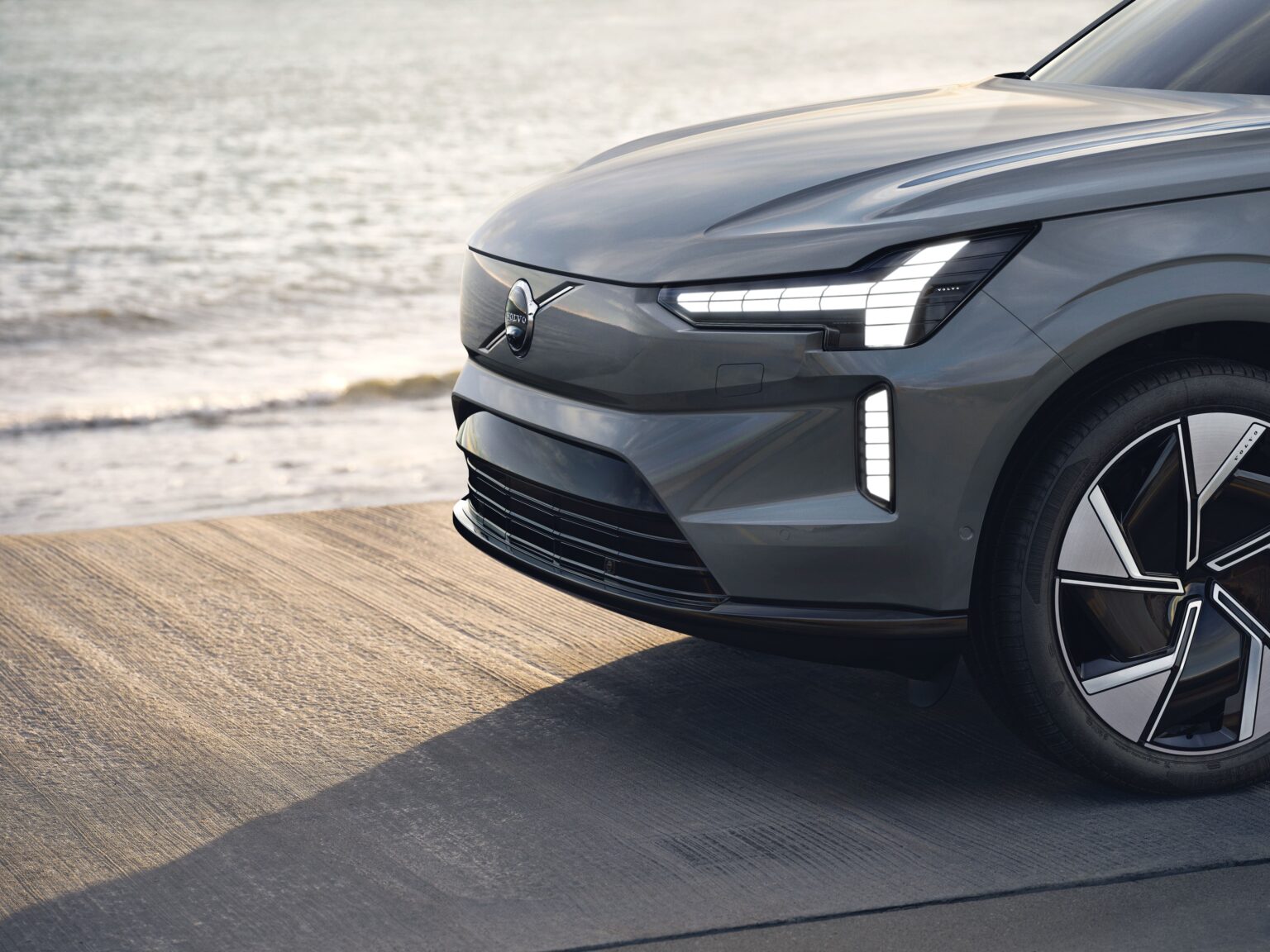 juurdepääsu tesla kiirlaadijatele