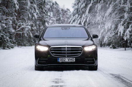 Mercedes-Benz S400