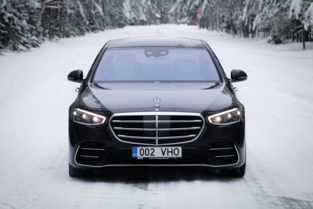 Mercedes-Benz S400