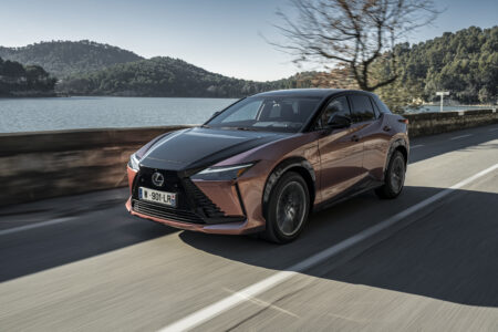 Lexus RZ