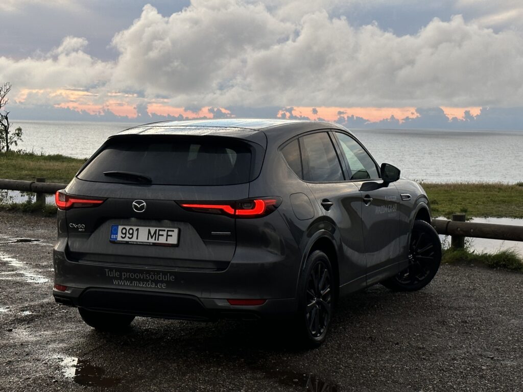 Mazda CX-60, Vladimir Niinimäki