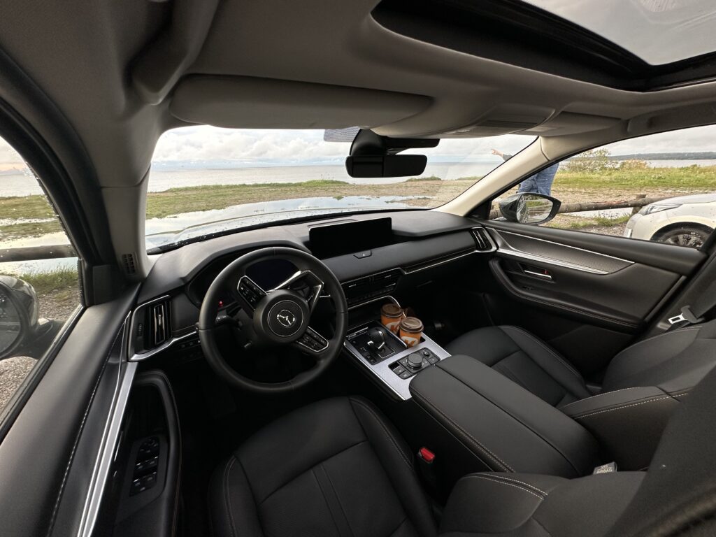 Mazda CX-60, Vladimir Niinimäki