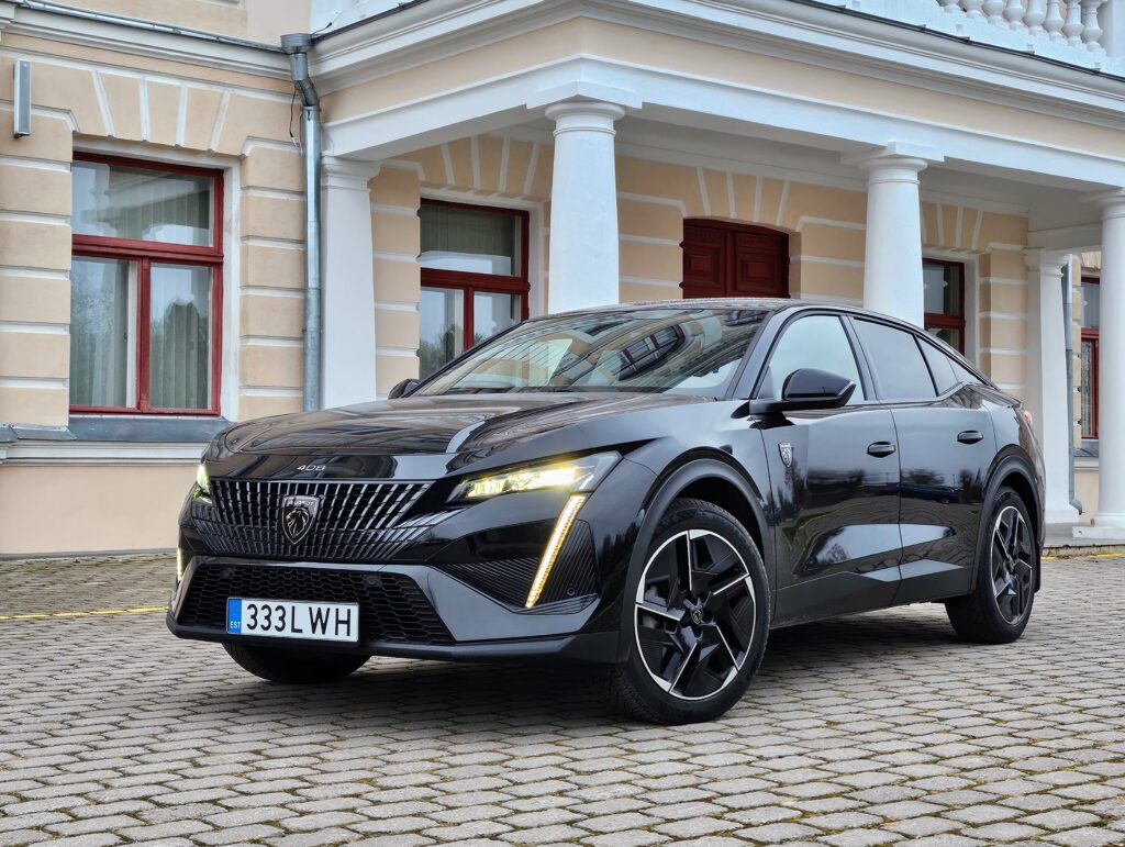 Peugeot 408, Indrek Jakobson