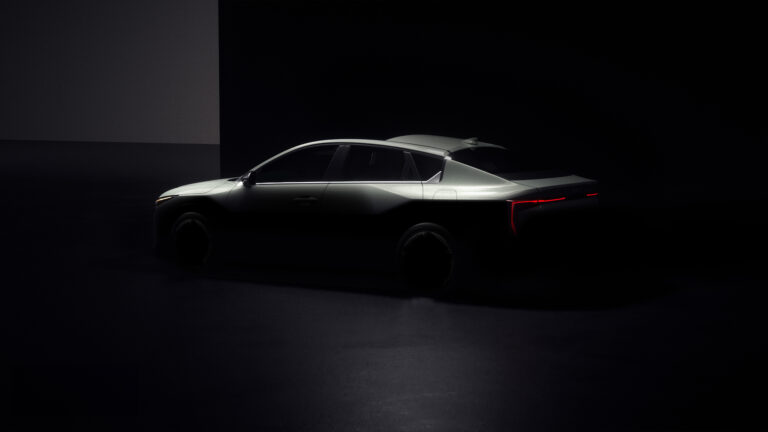 Kia K4