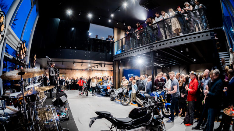 BMW Motorrad salongi avamine, Harry Tiits
