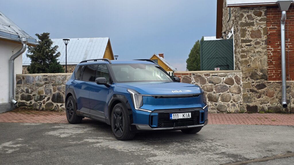 KIA EV9-ga ümber Eesti, Indrek