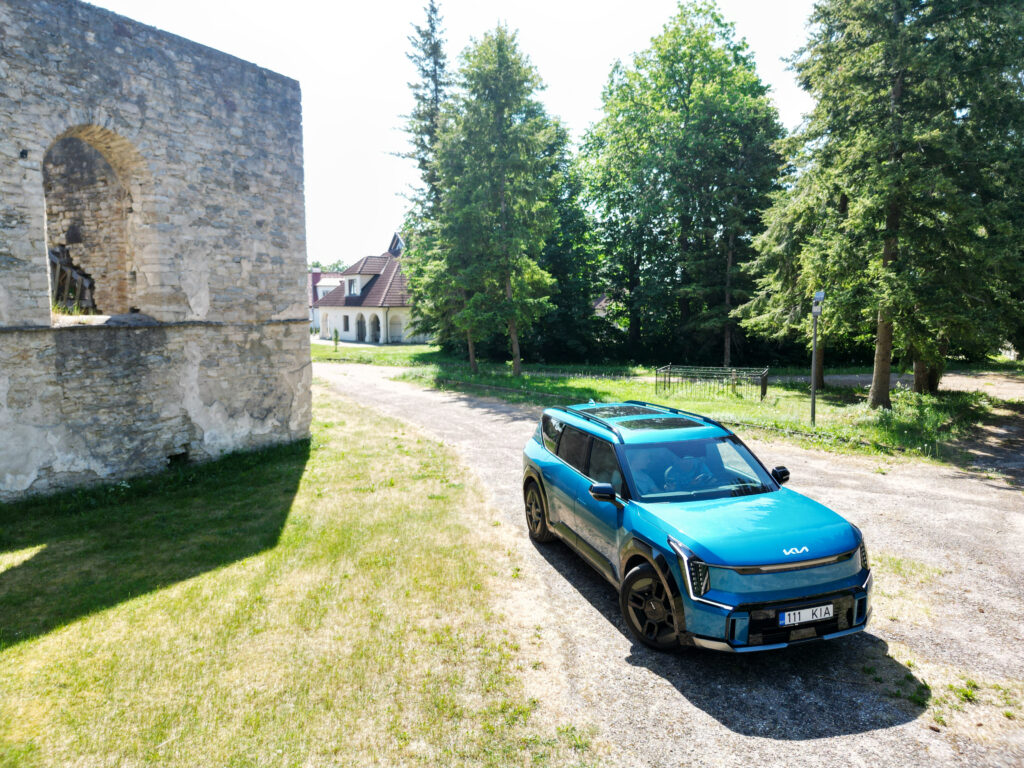 KIA EV9-ga ümber Eesti, Vladimir