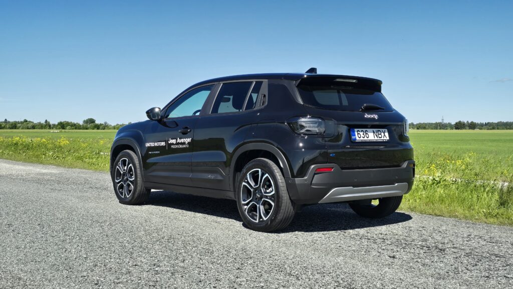 Jeep Avenger, Indrek Jakobson