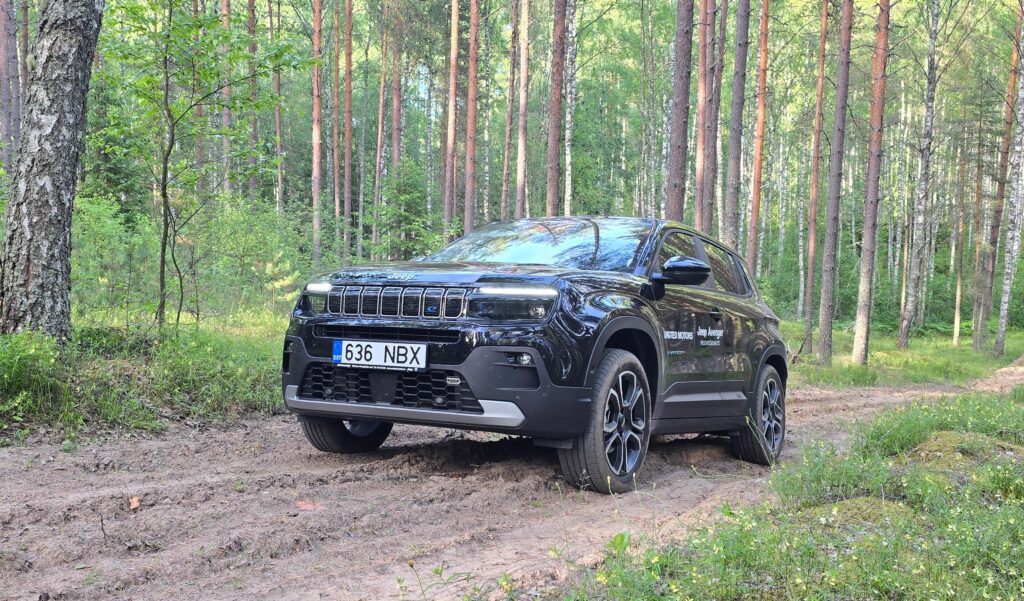 Jeep Avenger, Indrek Jakobson