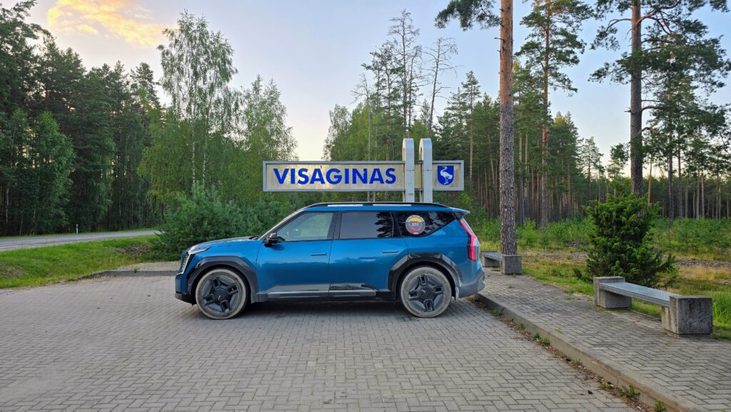 Elektriautoga ümber Leedu, Indrek Jakobson