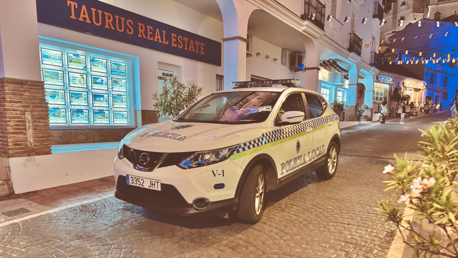 Eestis, Rootsis ja Norras