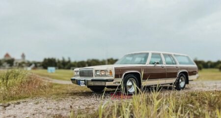 Mercury Grand Marquis LS Colony Park reisiauto