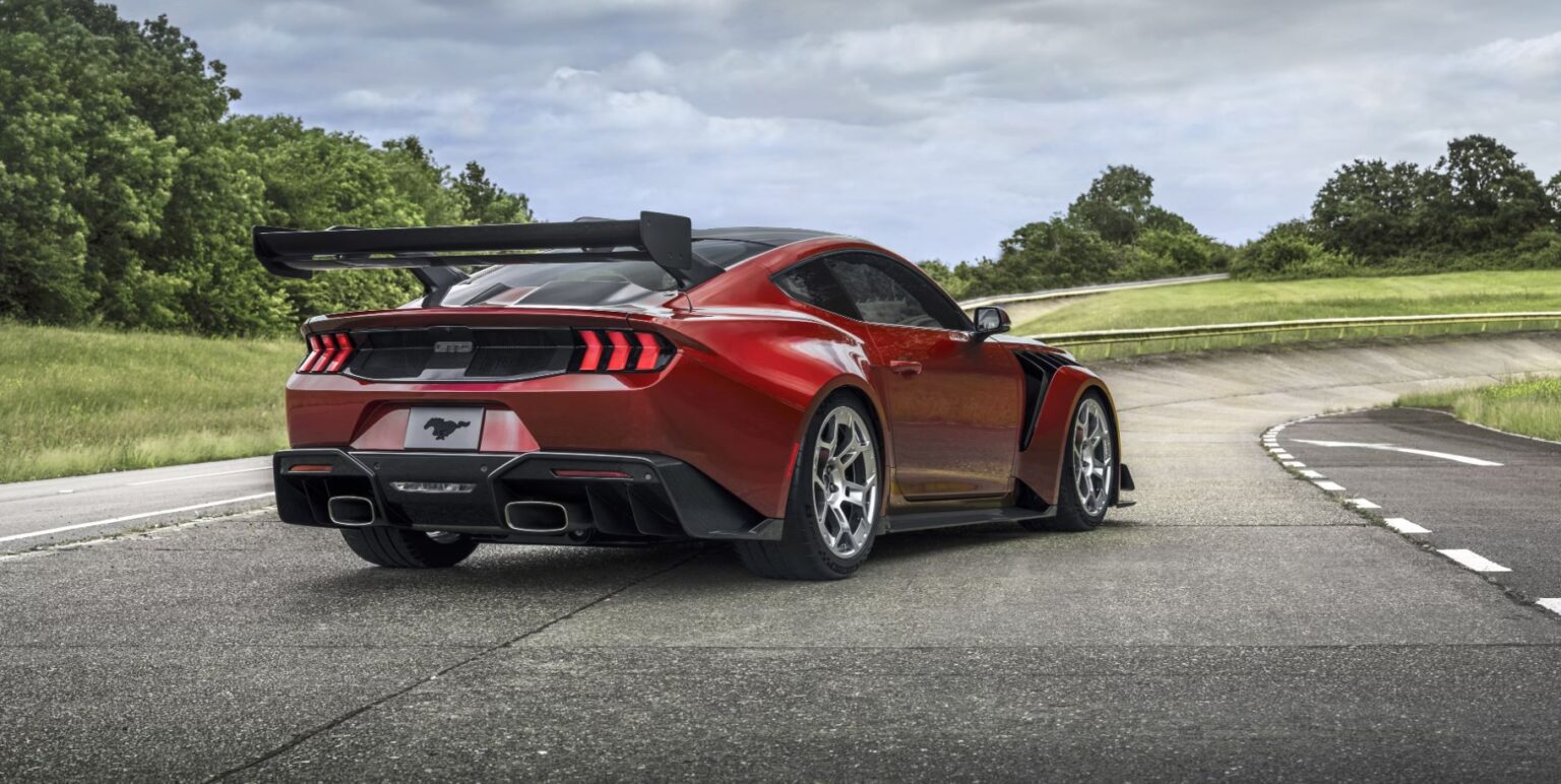Ford Mustang GTD 2024