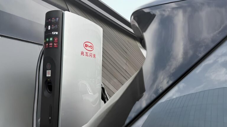 BYD kiirlaadija