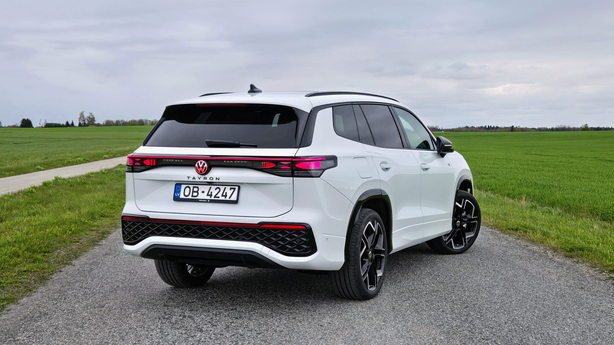 Volkswagen Tayron, Indrek Jakobson