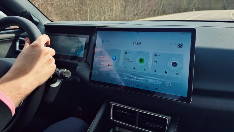 hiina autotootjad loobivad kaikaid kodaratesse