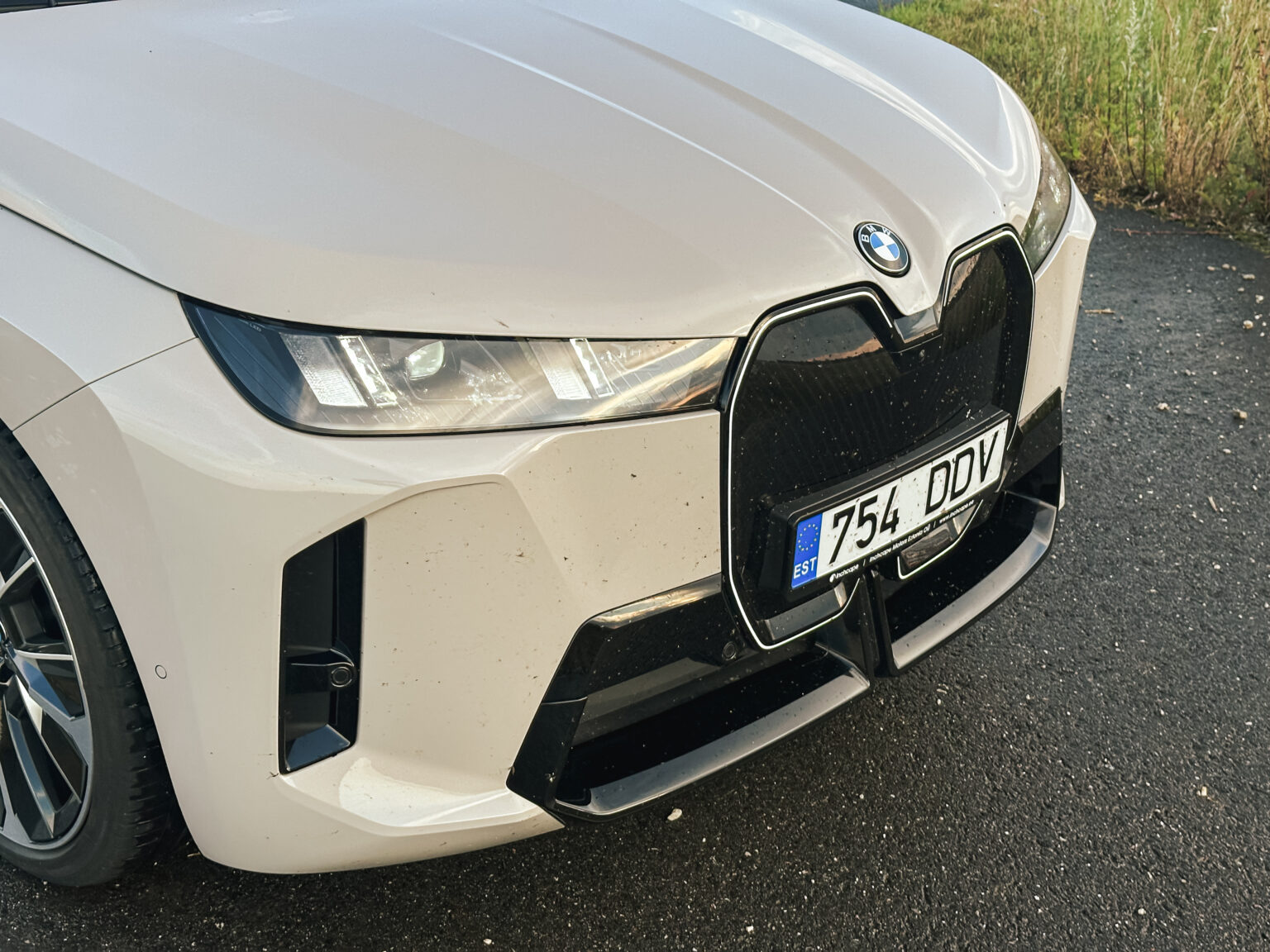 BMW iX, Vladimir Niinimäki