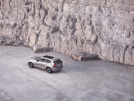 volvo miljones pistikhübriid