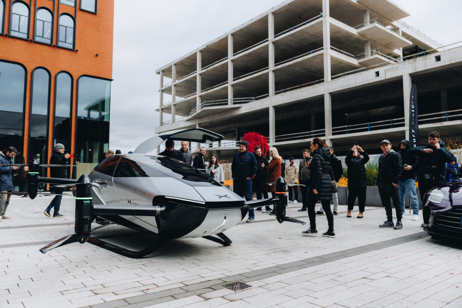 Lendava auto esitlus, Brit Maria Tael