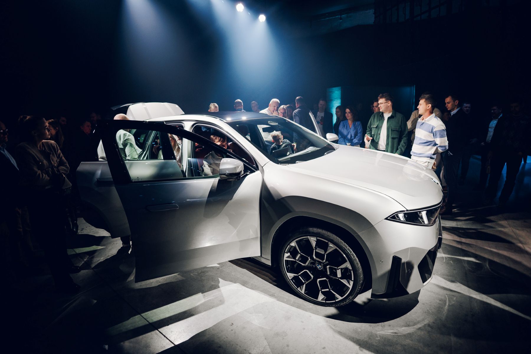 BMW iX3, Andrei Ozdoba