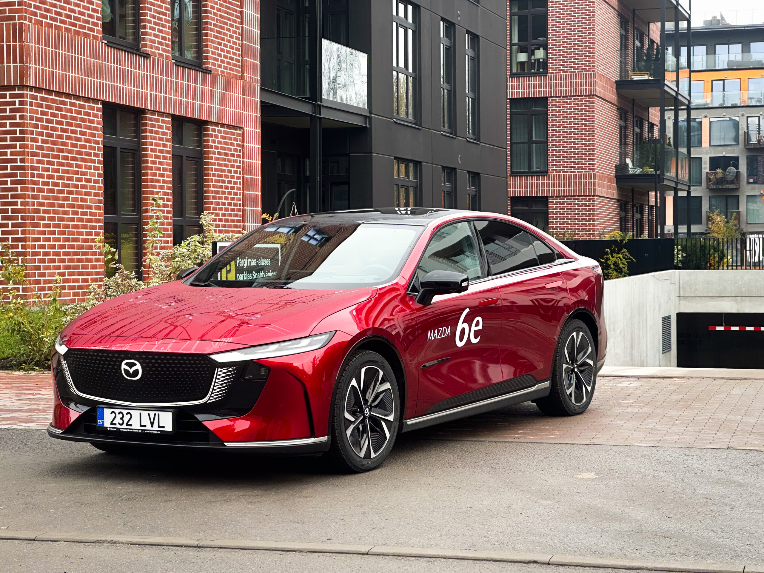 Mazda 6e, Vladimir Niinimäki