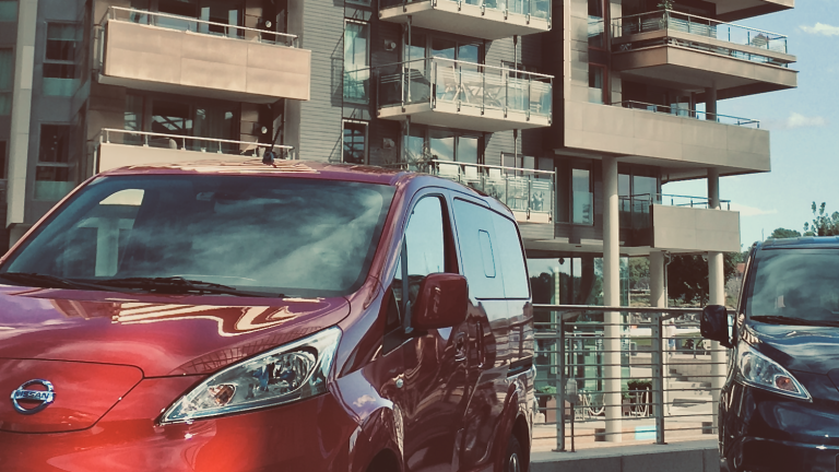 Kasutatud elektriautode hinnatõus Euroopas jätkub Kasutatud elektriautode hinnatõus Euroopas jätkub – juunis tõusid hinnad maiga võrreldes 5,4%. Diiselmootoriga autode väärtus järelturul jätkab kukkumist