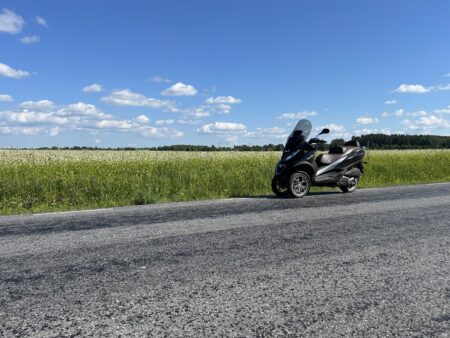 Miks ma lihtsalt ei lähe? Rolleriga Eestile ring peale Miks ma lihtsalt ei lähe? Rolleriga Eestile ring peale